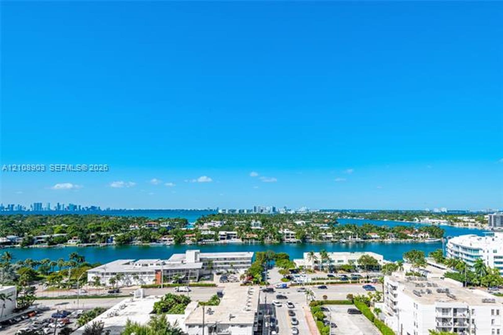 Miami Beach Condo: 6515 Collins Ave cu-1509
