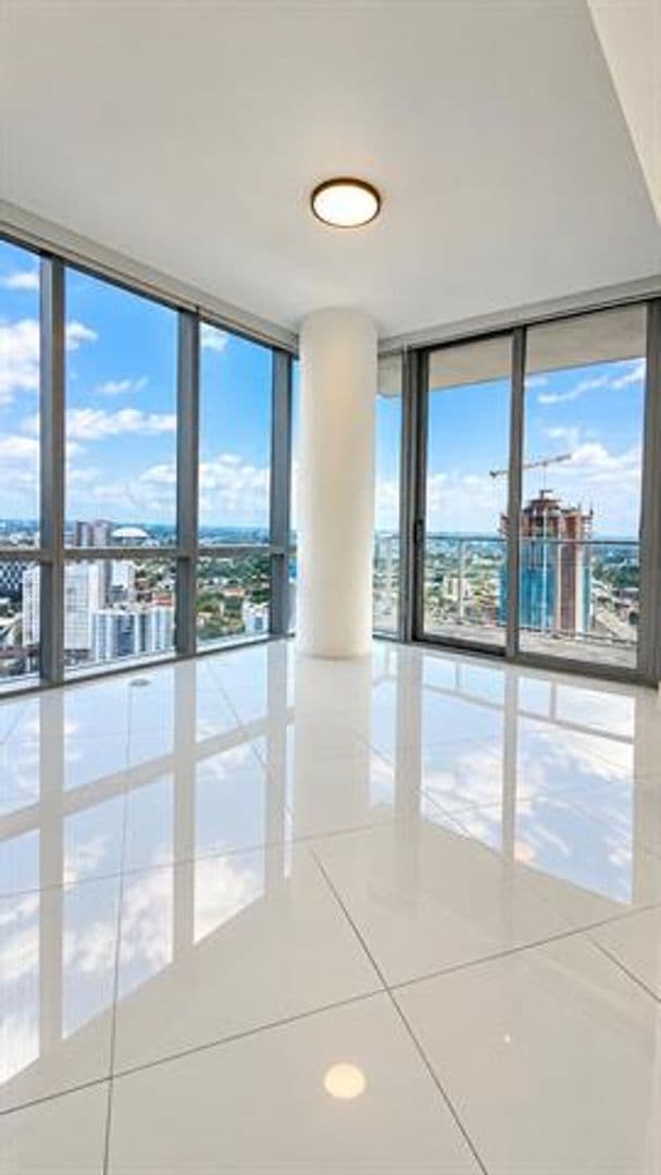Miami Condo: 851 NE 1st Ave cu-3502