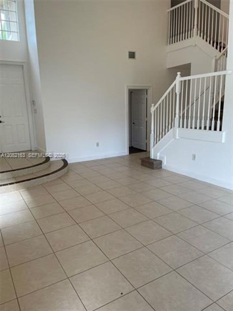 Miramar House: 17404 SW 47th Ct # 17404