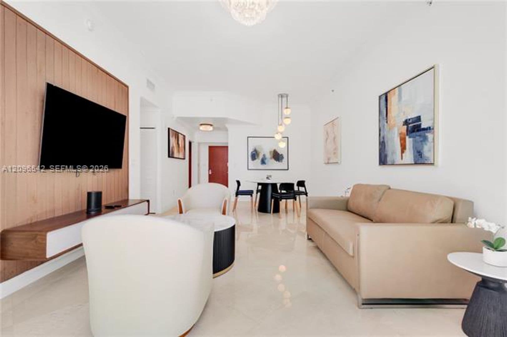 Miami Condo: 31 SE 5th St cu-4314