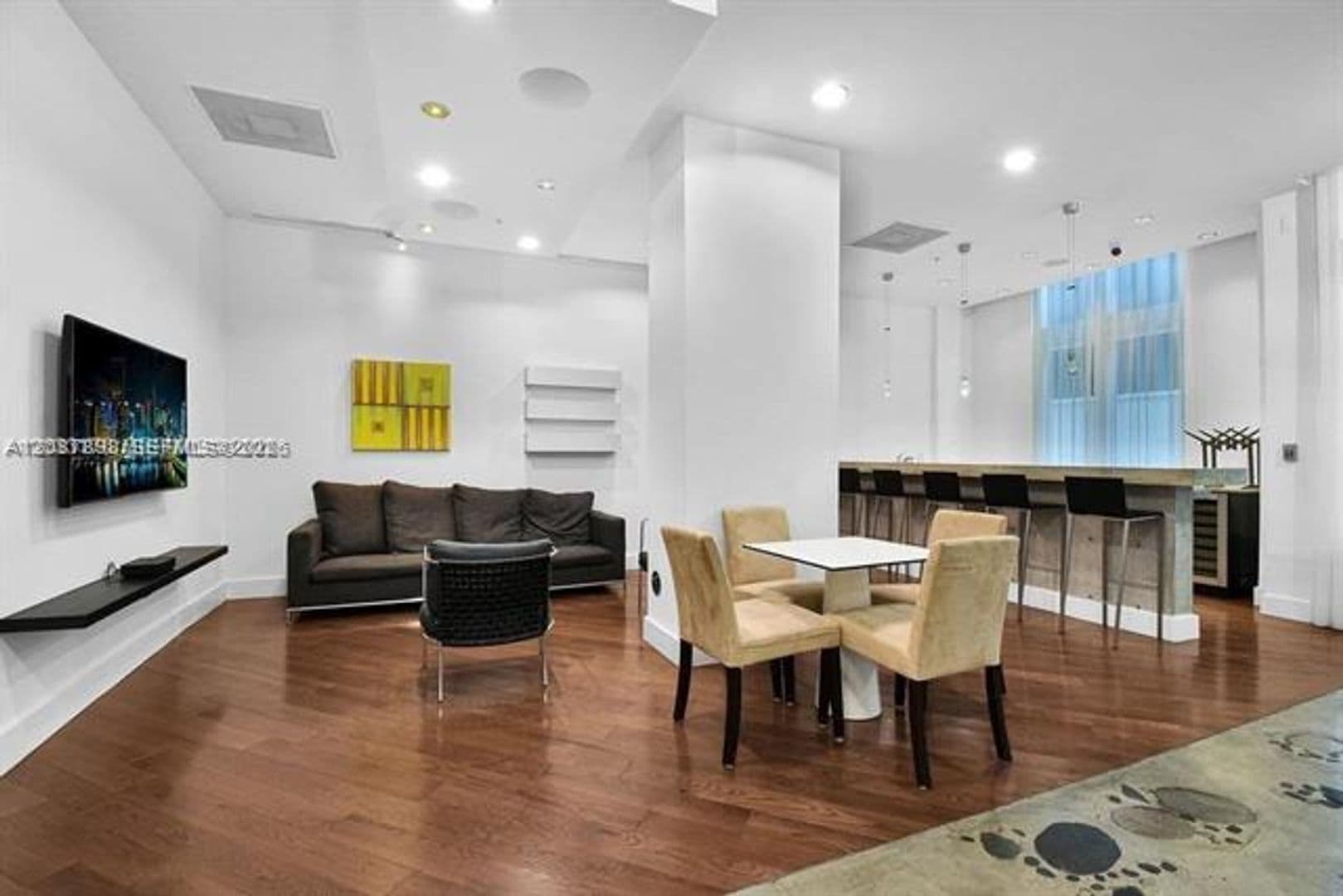 Miami Condo: 234 NE 3rd St cu-1701