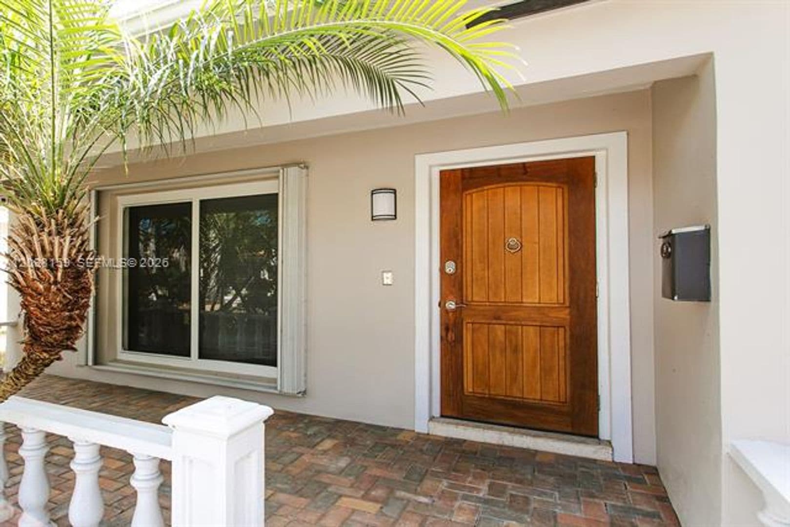 Hollywood House: 1254 Harrison St # 1254