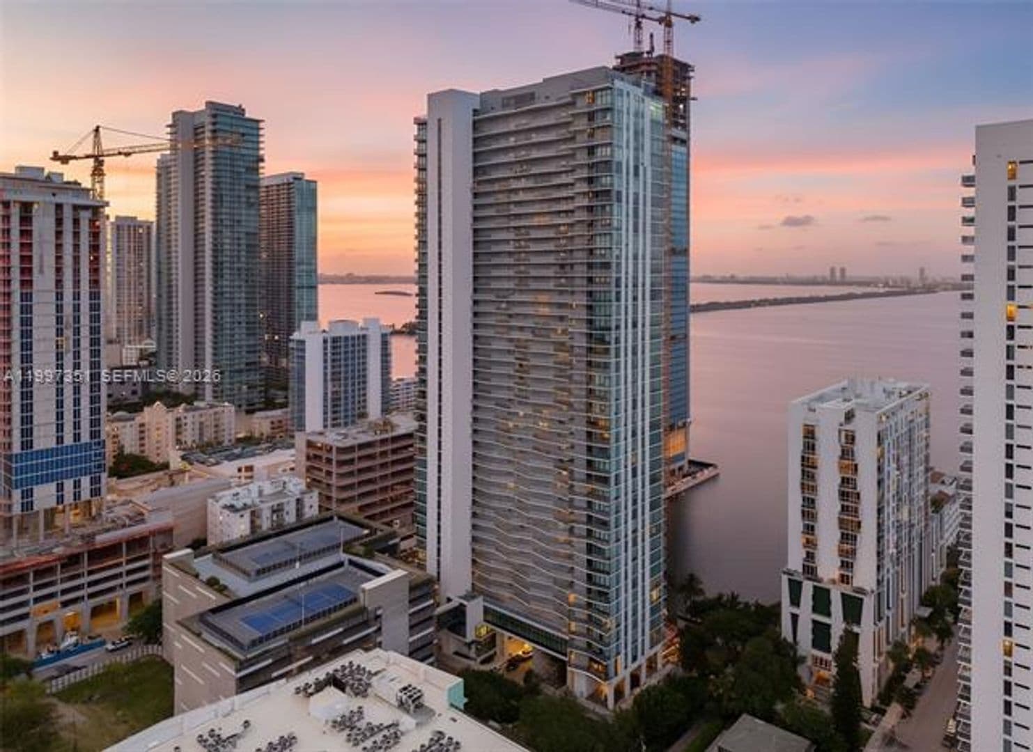 Miami Condo: 460 NE 28th St cu-2908