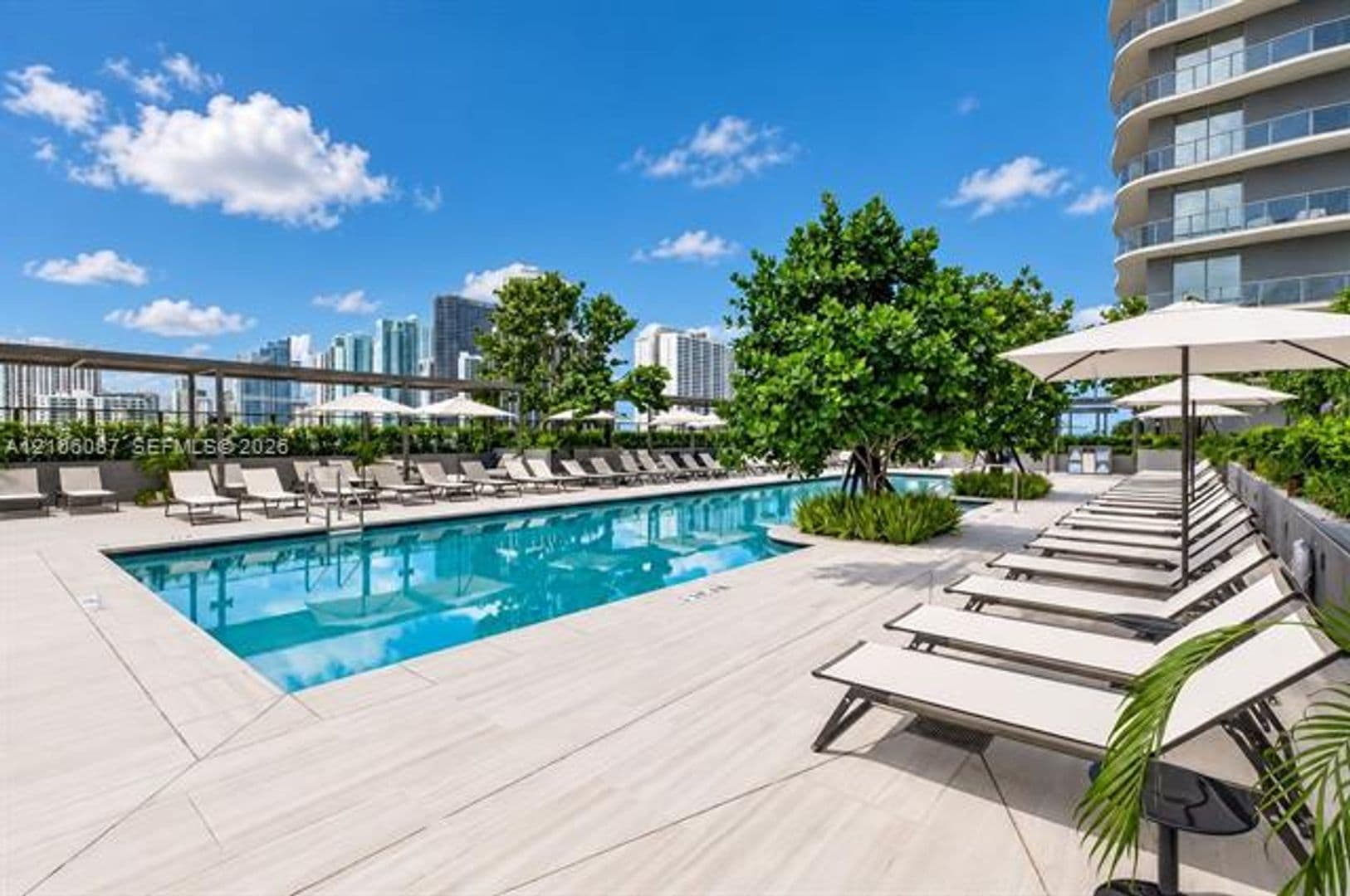 Miami Condo: 1400 Biscayne Blvd cu-2906