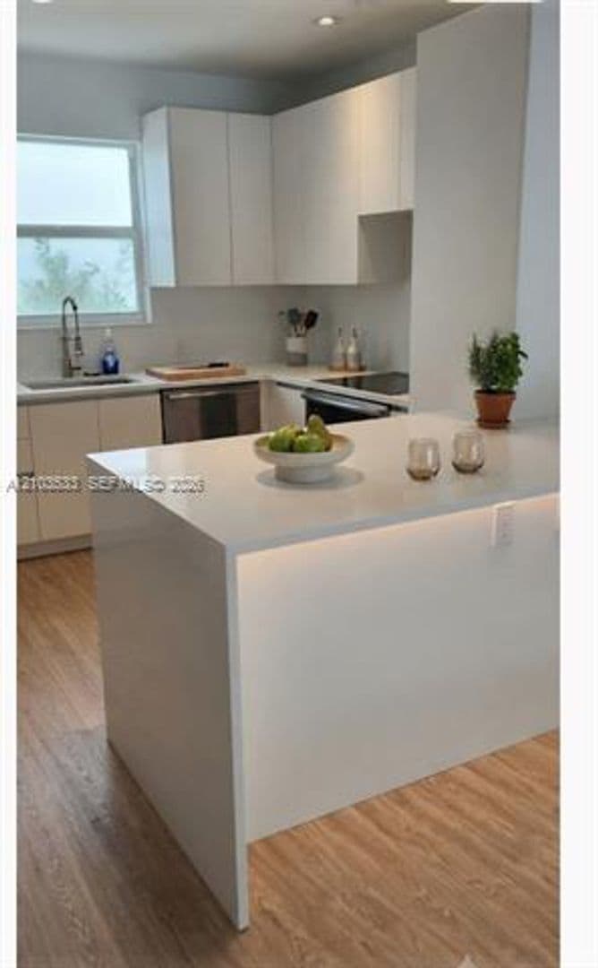 Key Biscayne Townhome: 798 Crandon Blvd cu-55-B