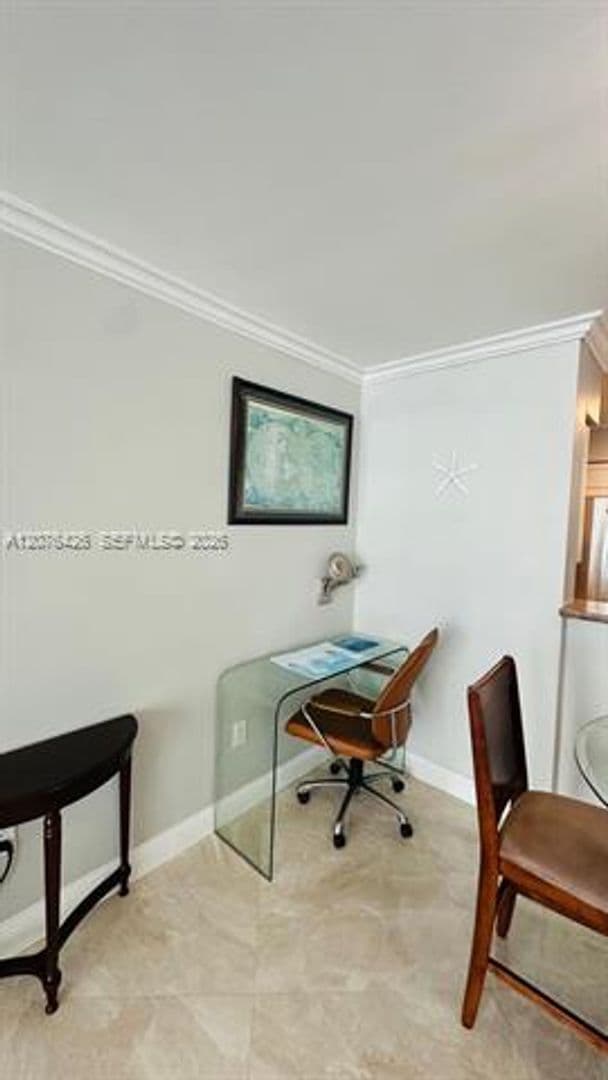 Miami Condo: 1155 Brickell Bay Dr cu-1906