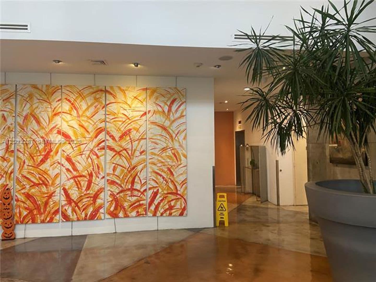 Miami Condo: 234 NE 3rd St cu-2202