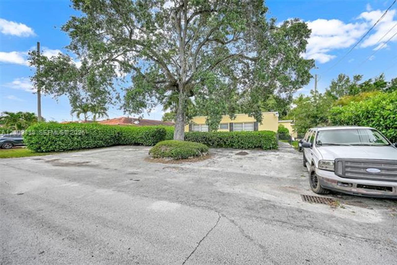 Miami House: 2225 SW 62nd Ct cu-2225