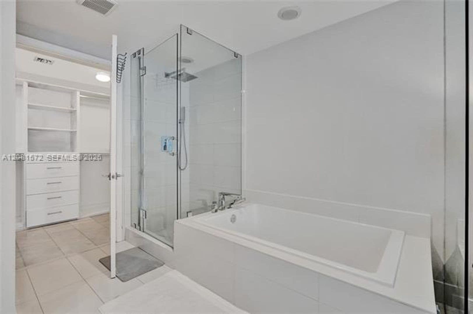 Miami Condo: 650 NE 32nd St cu-3901