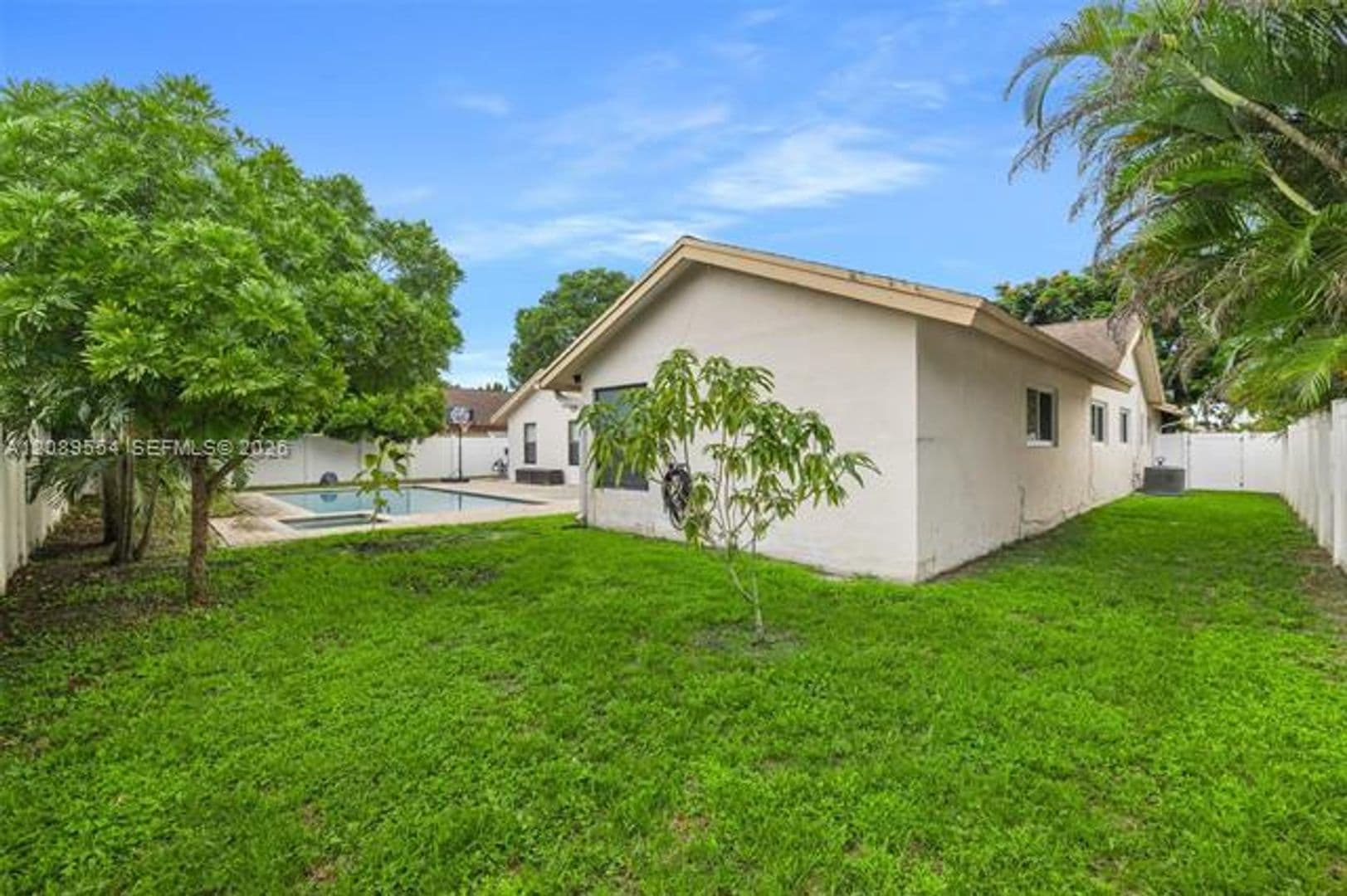 Plantation House: 7700 NW 11th Pl # 7700