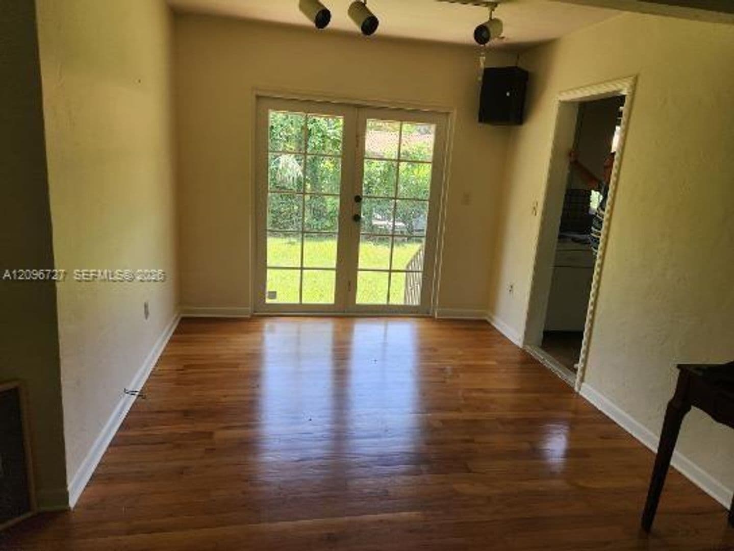 Coral Gables House: 448 Cadagua Ave # 448