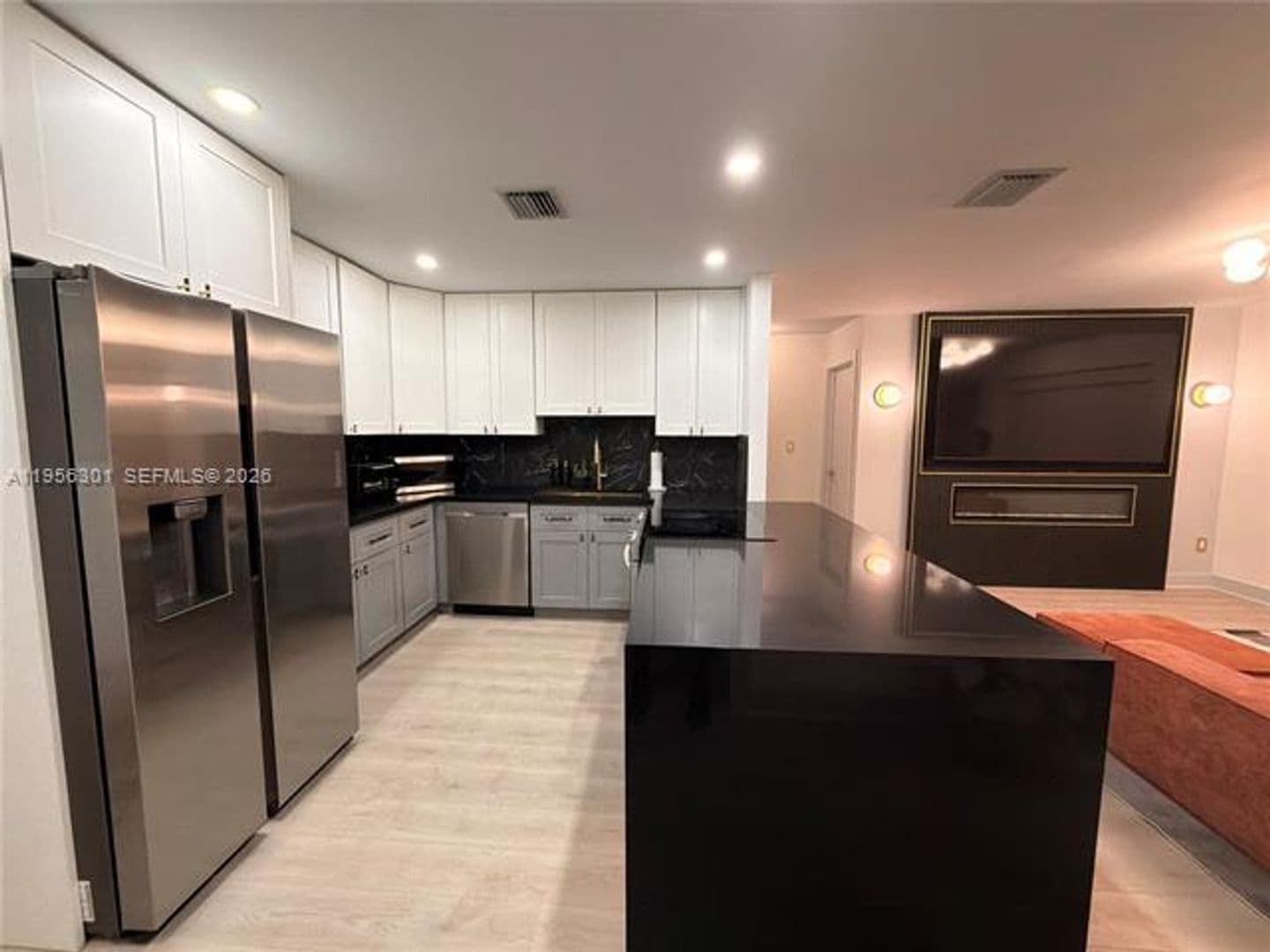 Fort Lauderdale House: 2340 SW 42nd Way # 2340