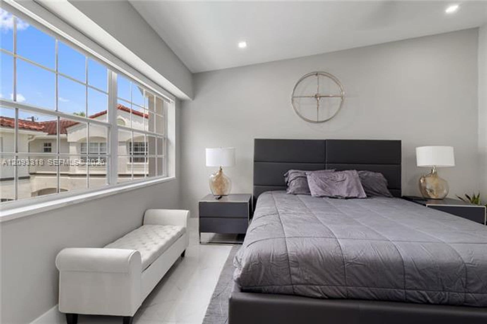 Fort Lauderdale Condo: 801 NE 1st St th 9