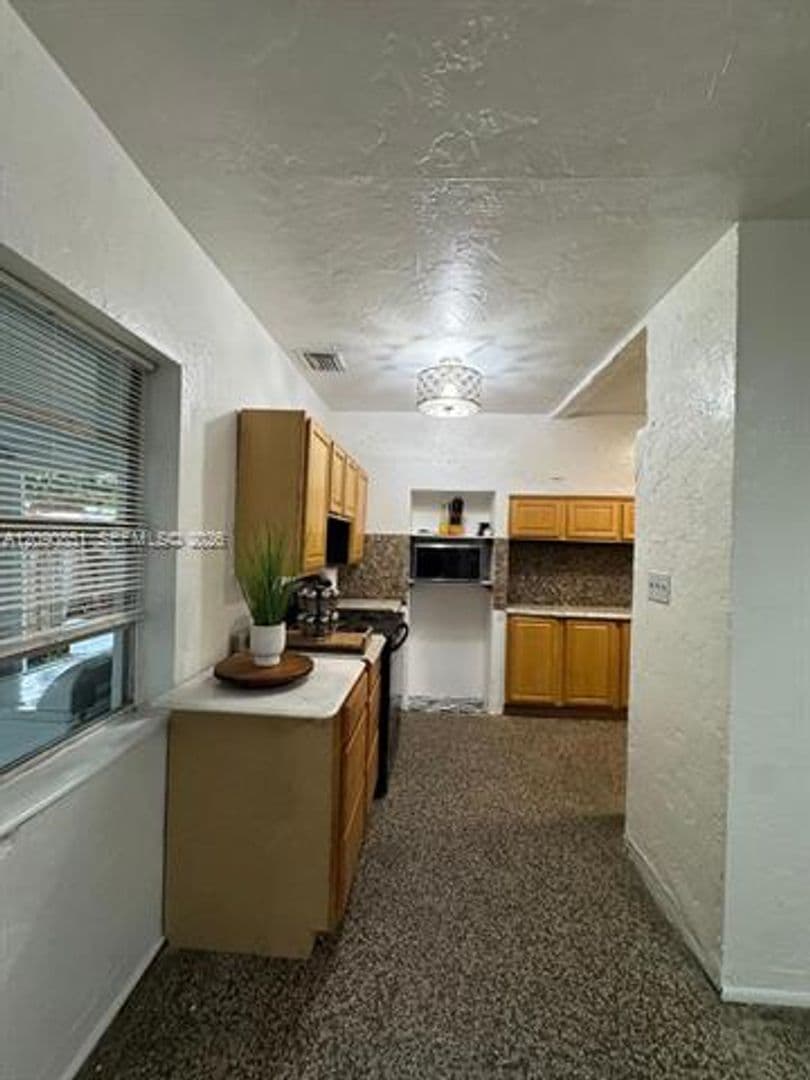 Fort Lauderdale House: 1416 SW 27th St # 1416