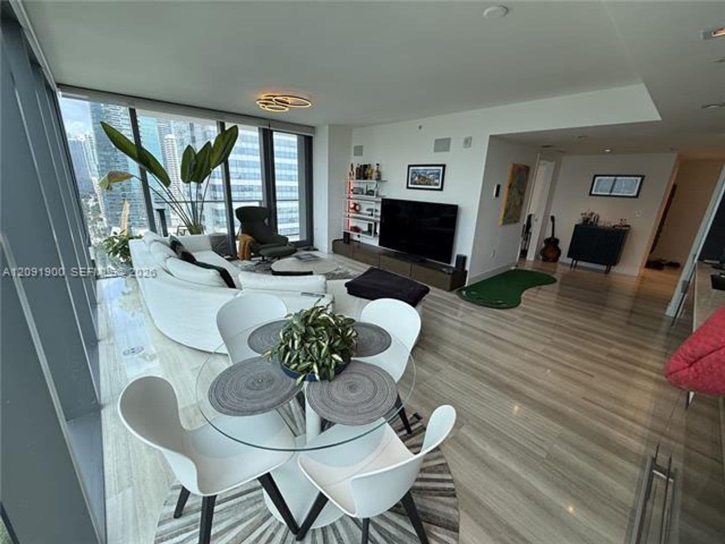 Miami Condo: 1451 Brickell Ave cu-2506