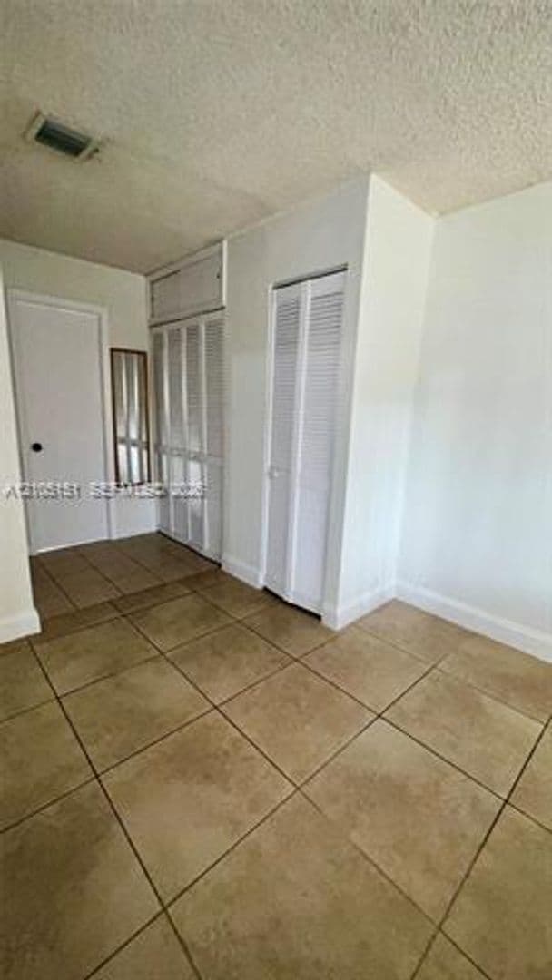 Miami House: 7500 SW 133rd Ave # 7500