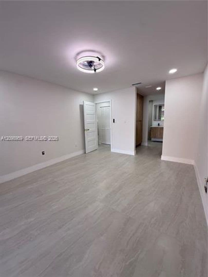 Miami Townhome: 8397 SW 147th Pl th 8397
