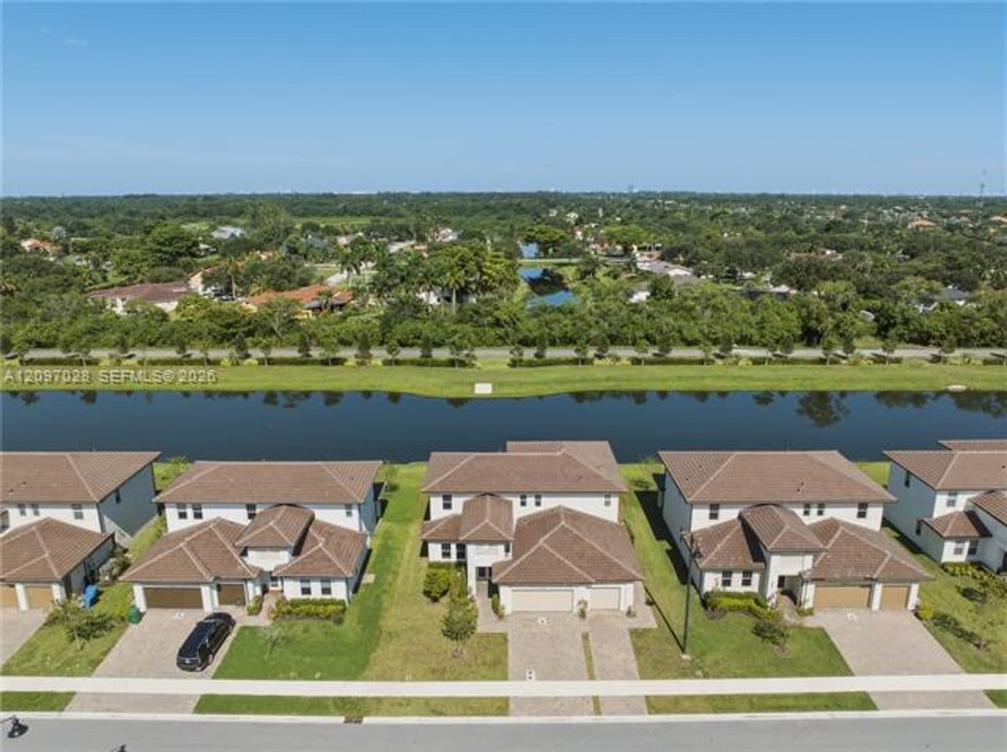 Davie House: 4372 SW 122nd Ter # 4372