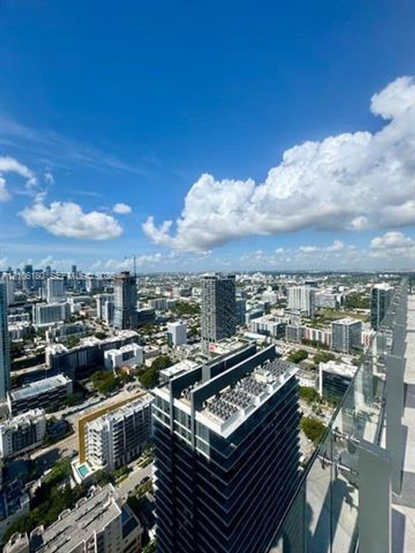 Miami Condo: 501 NE 31st St cu-802