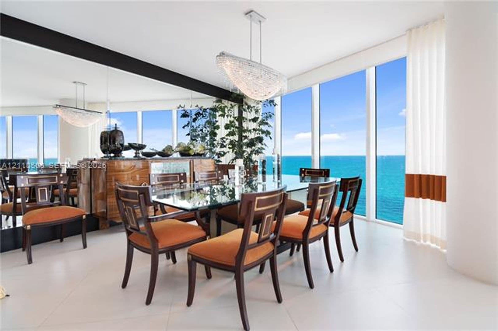 Hollywood Condo: 2711 S Ocean Dr cu-2205