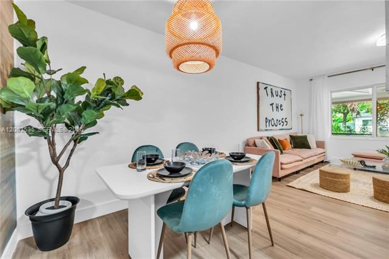 Biscayne Park House: 11201 NE 10th Ave cu-11203