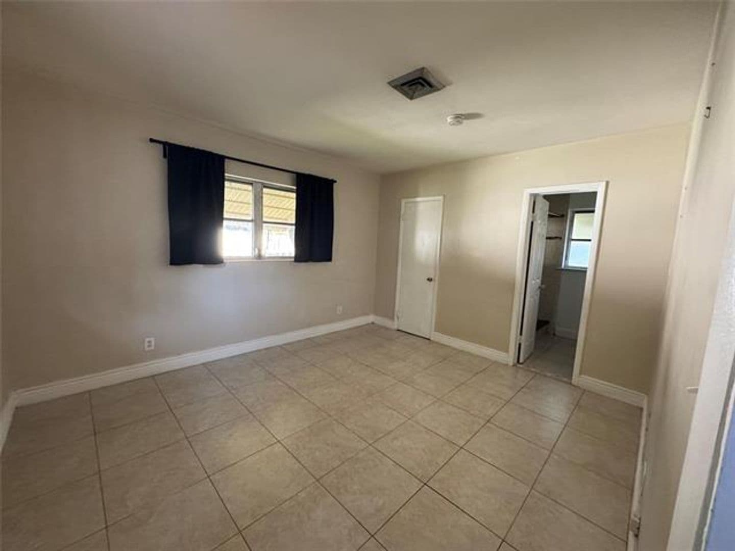Plantation House: 5691 SW 1st St # 5691
