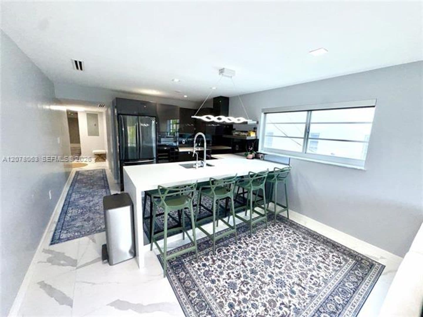 Miami Beach Condo: 1428 Euclid Ave cu-207