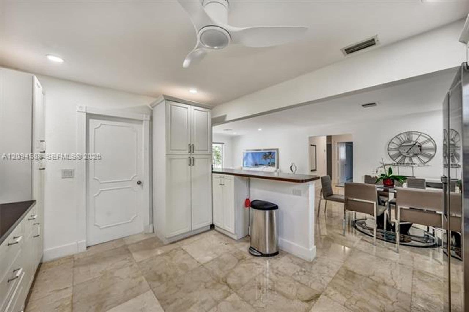 Hallandale Beach House: 814 NE 4th St # 0