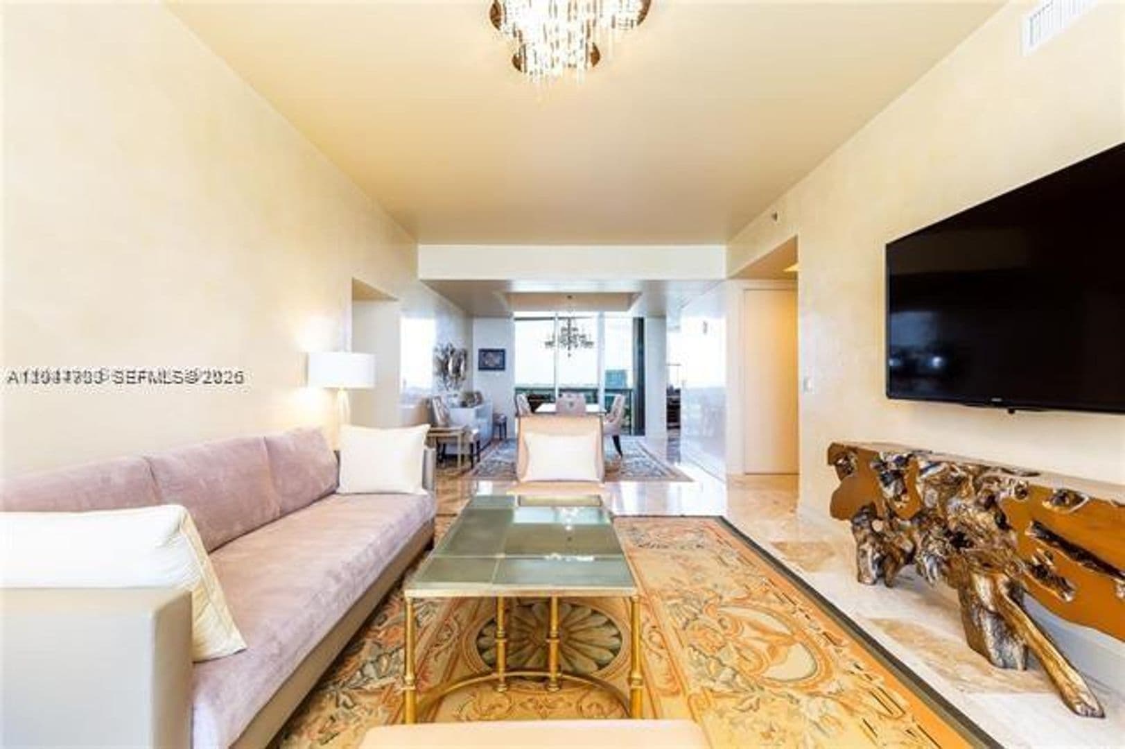 Sunny Isles Beach Condo: 16001 Collins Ave CU-1106