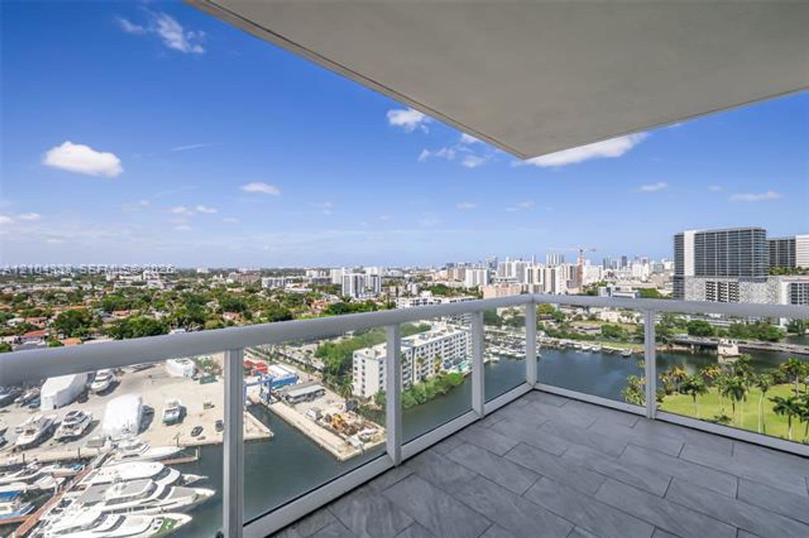 Miami Condo: 1861 NW S River Dr cu-1806