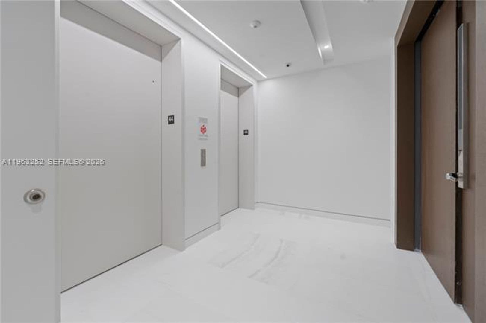 Miami Condo: 300 Biscayne Blvd Way cu-4404
