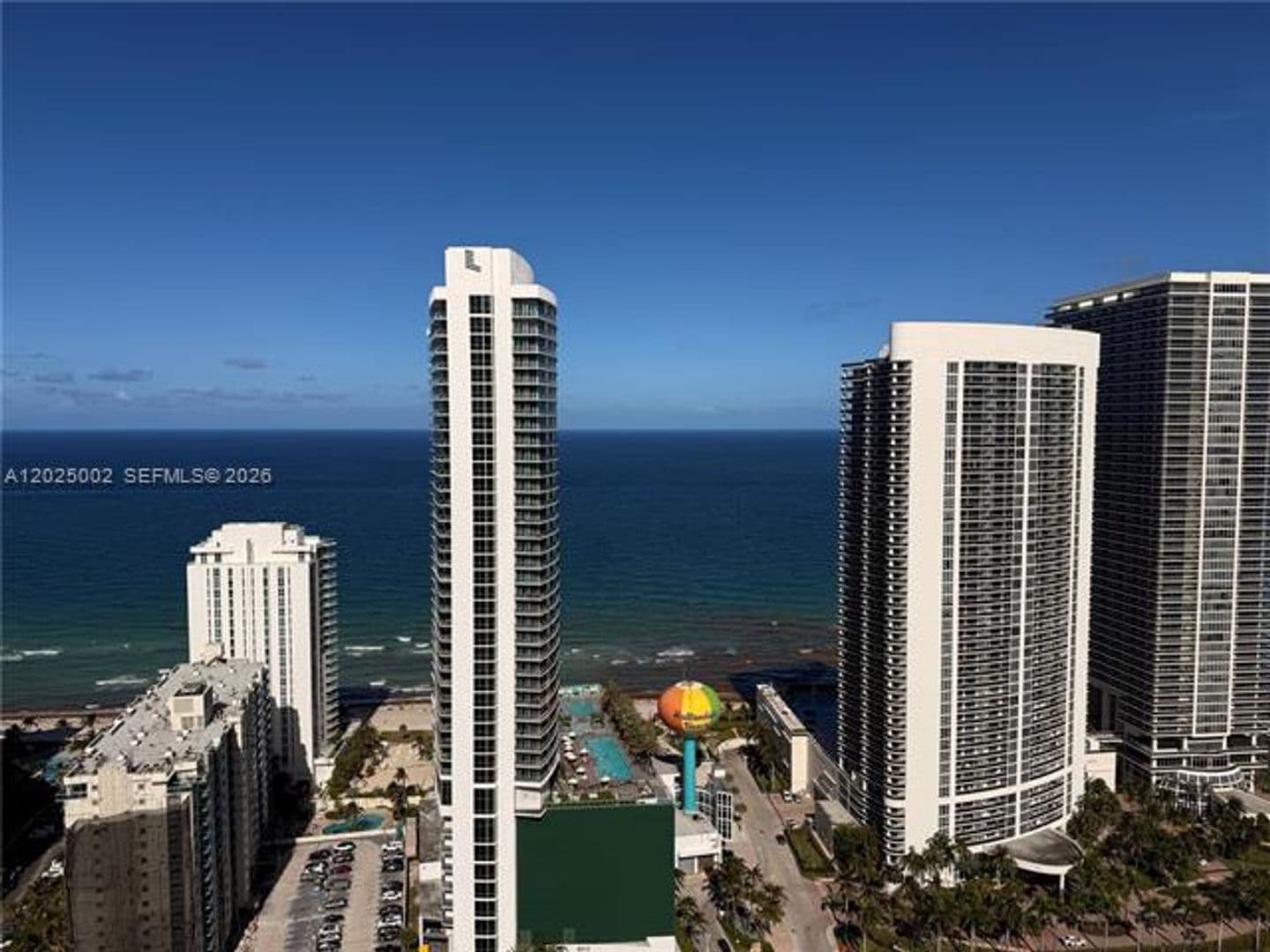 Hollywood Condo: 4010 S Ocean Dr cu-T3509