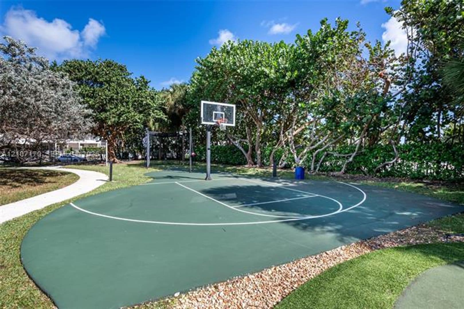 Hollywood Condo: 1201 S Ocean Dr cu-908S