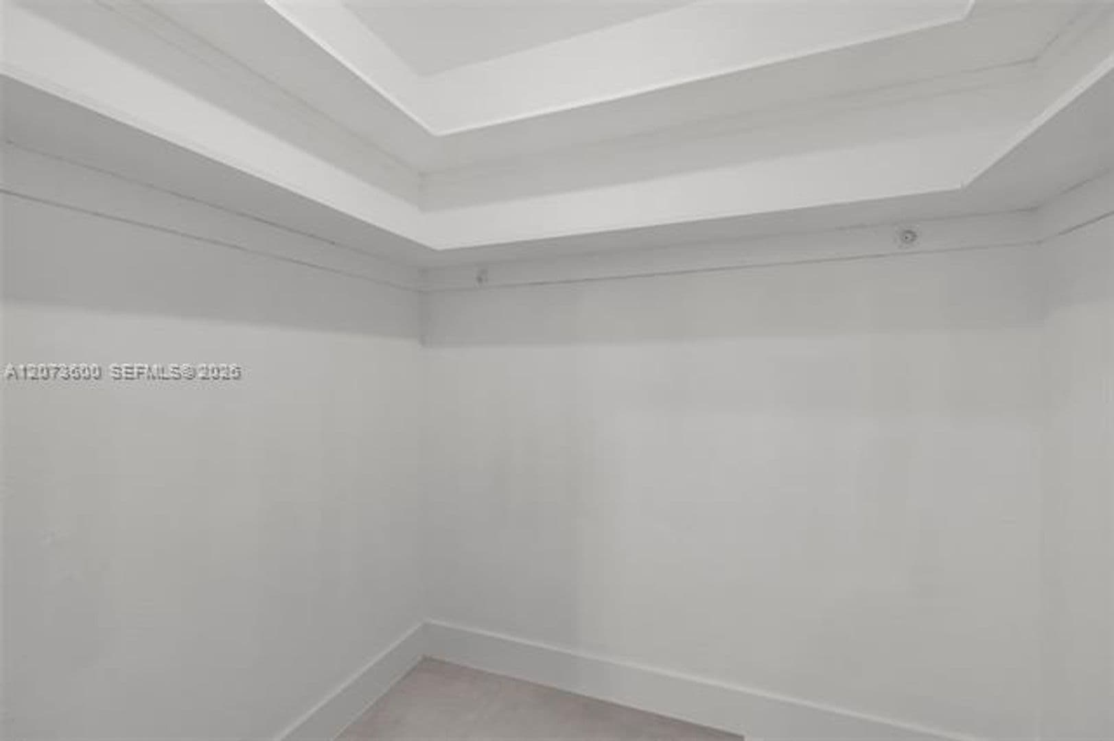 Coral Gables Condo: 345 Sarto Ave cu-1