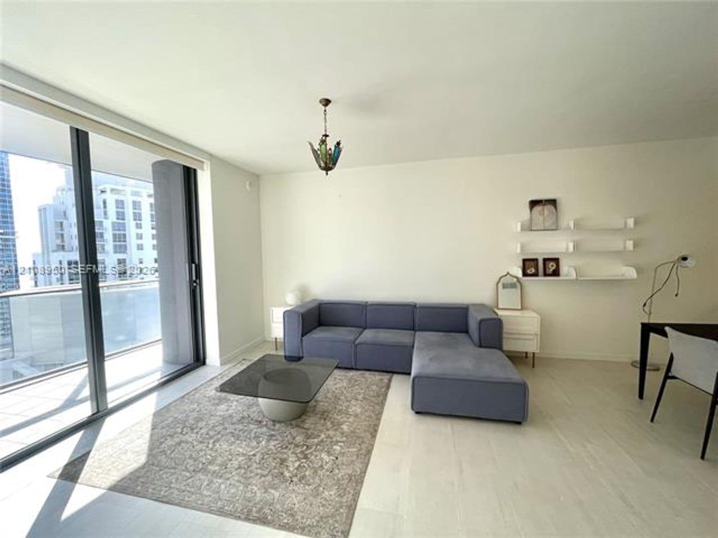 Miami Condo: 1000 Brickell Plz cu-4303