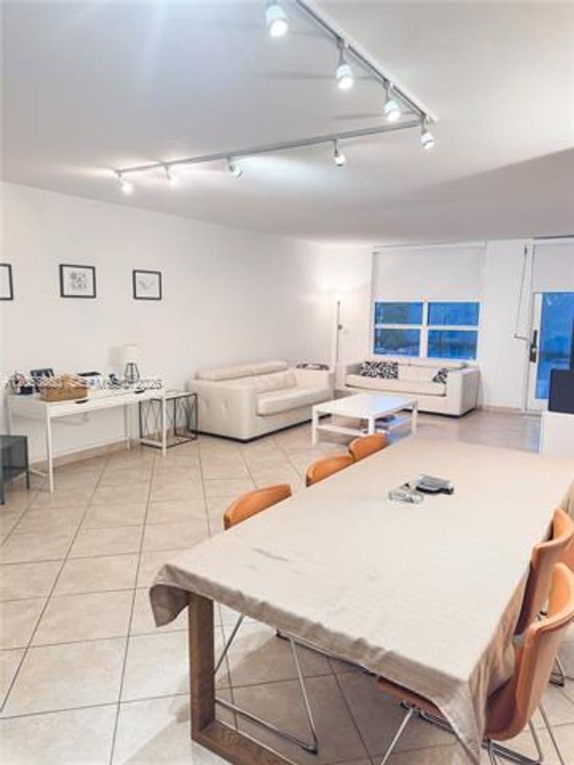 Bal Harbour Condo: 10185 Collins Ave cu-202