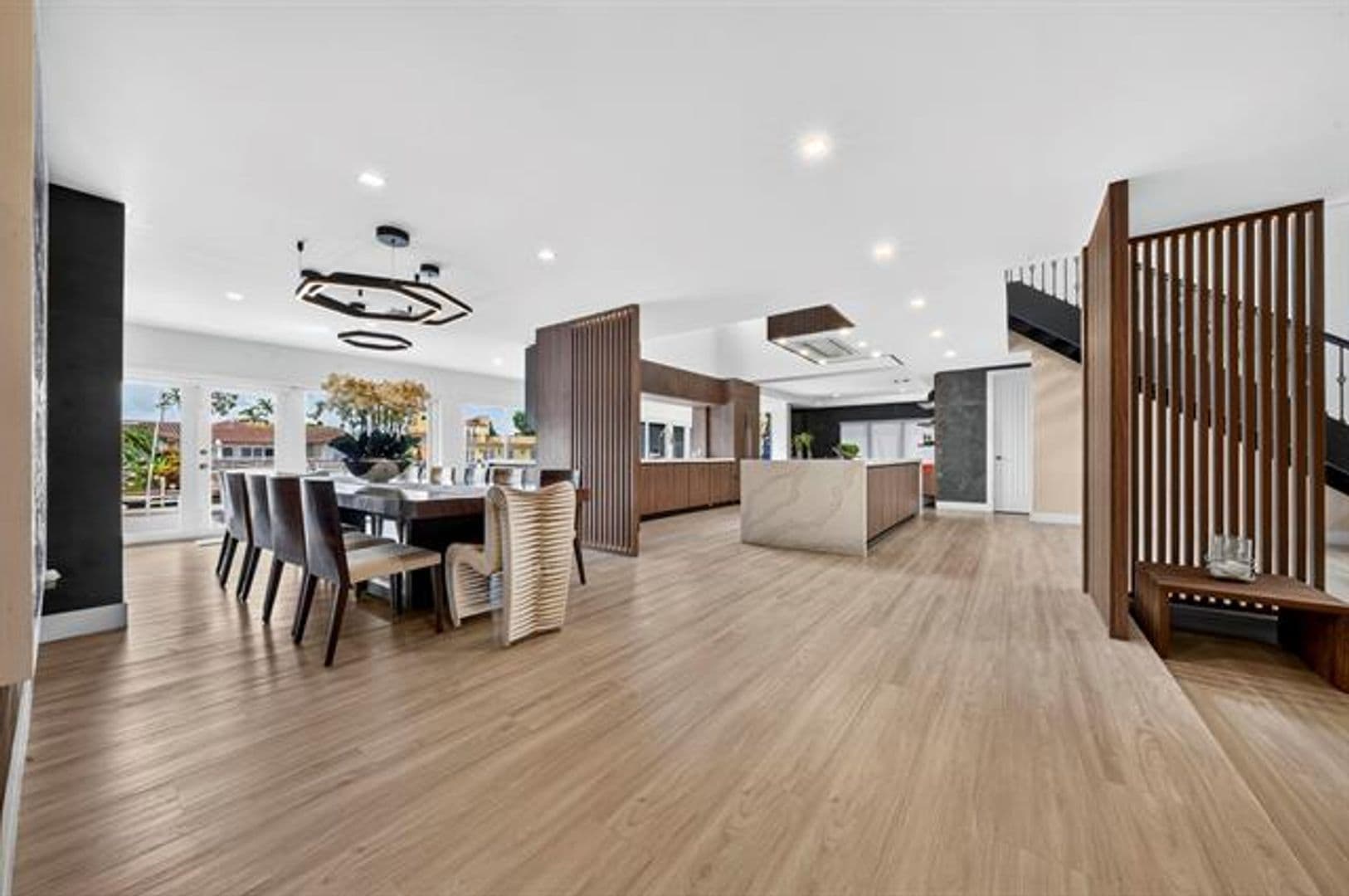 Fort Lauderdale House: 11 Castle Harbor Isle Dr # 11