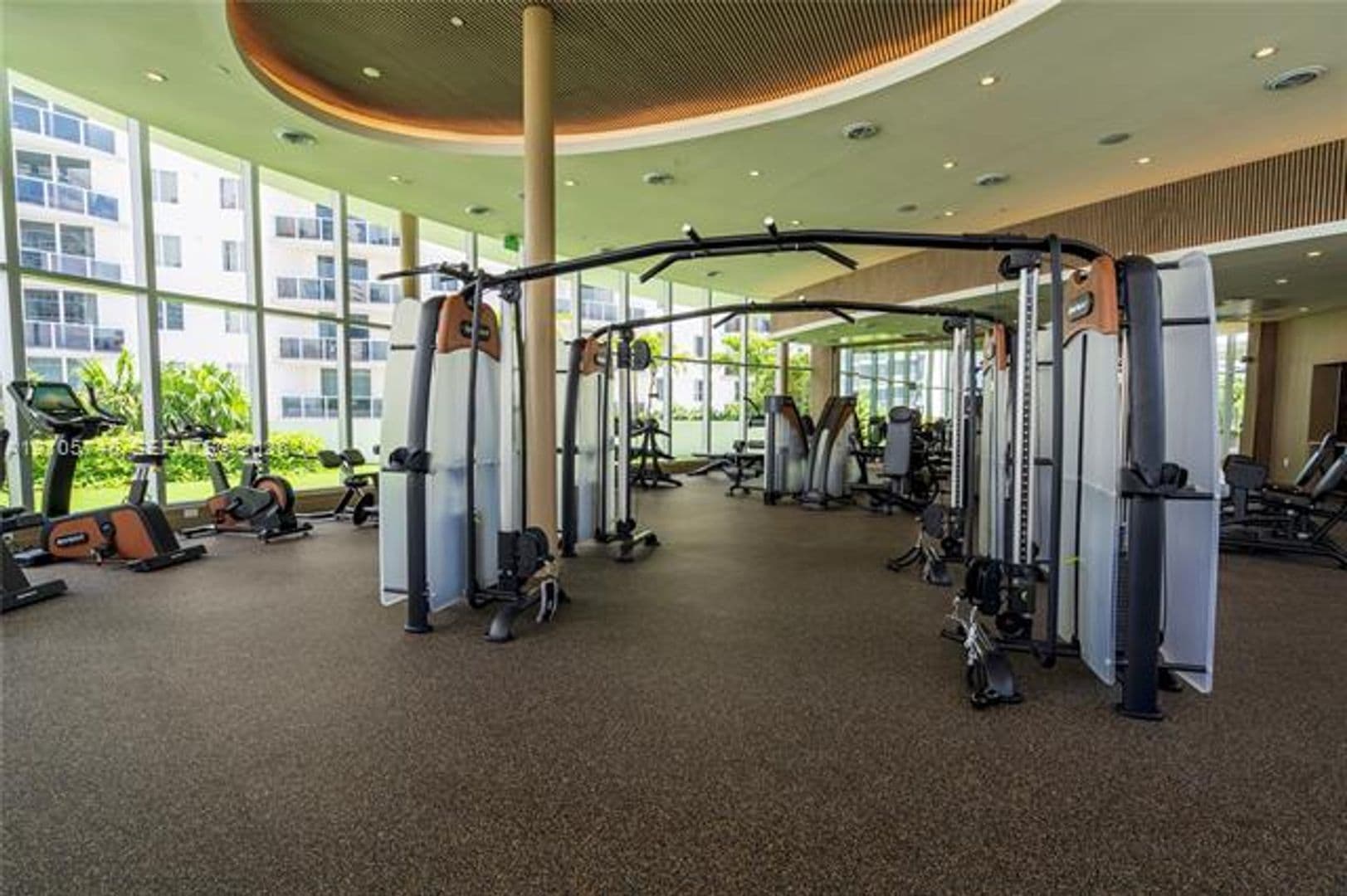 Miami Condo: 725 NE 24 cu-5401