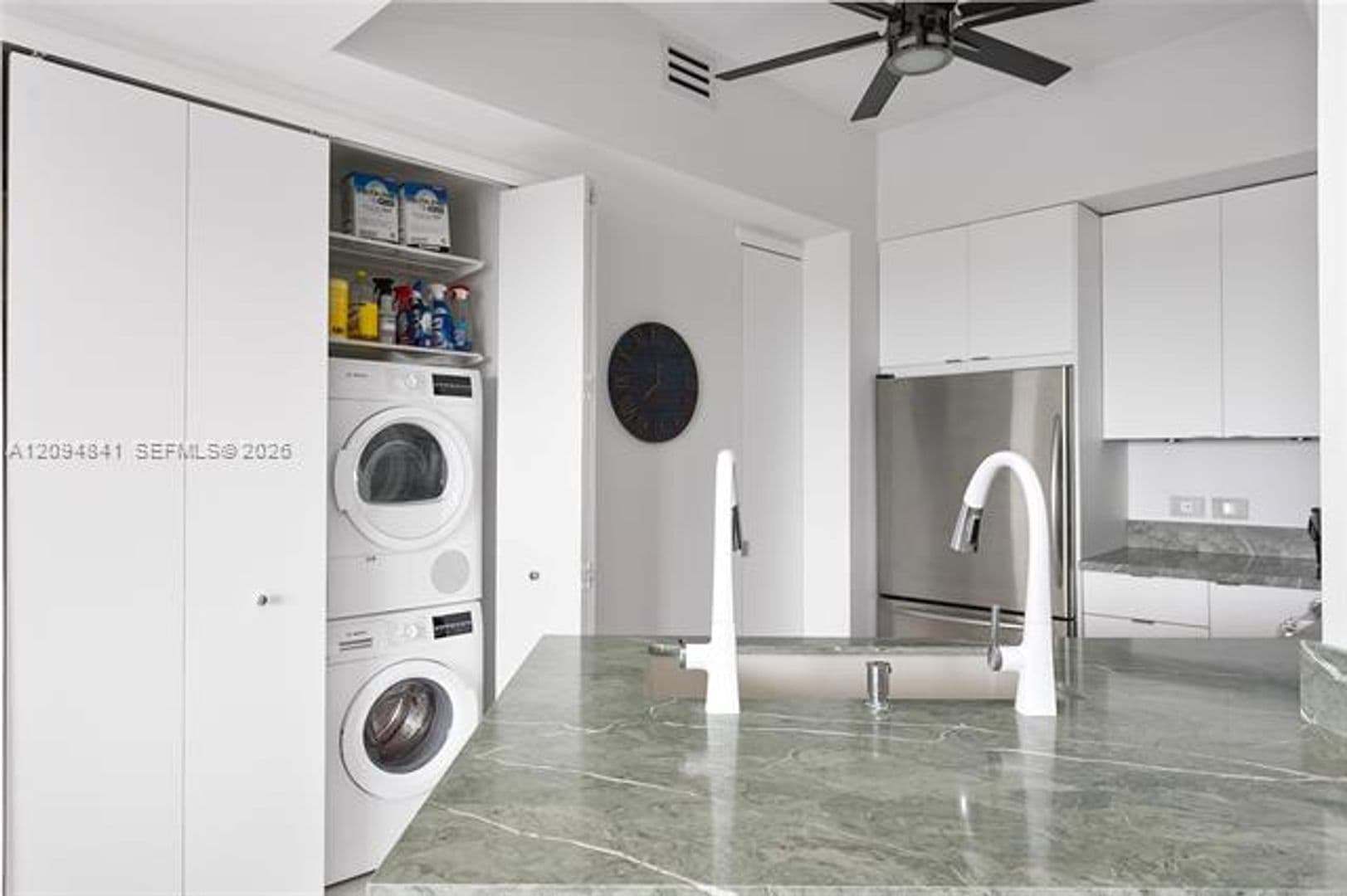 Aventura Condo: 19900 E Country Club Dr cu-TS08