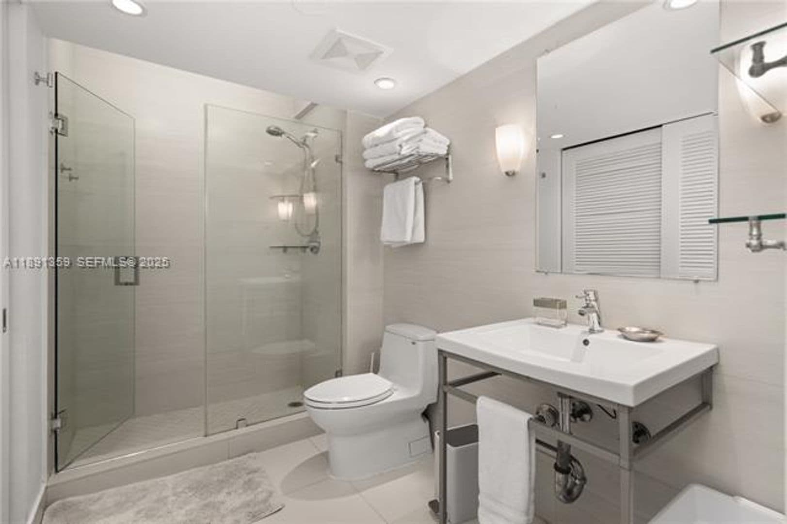 Key Biscayne Condo: 101 Crandon Blvd cu-379