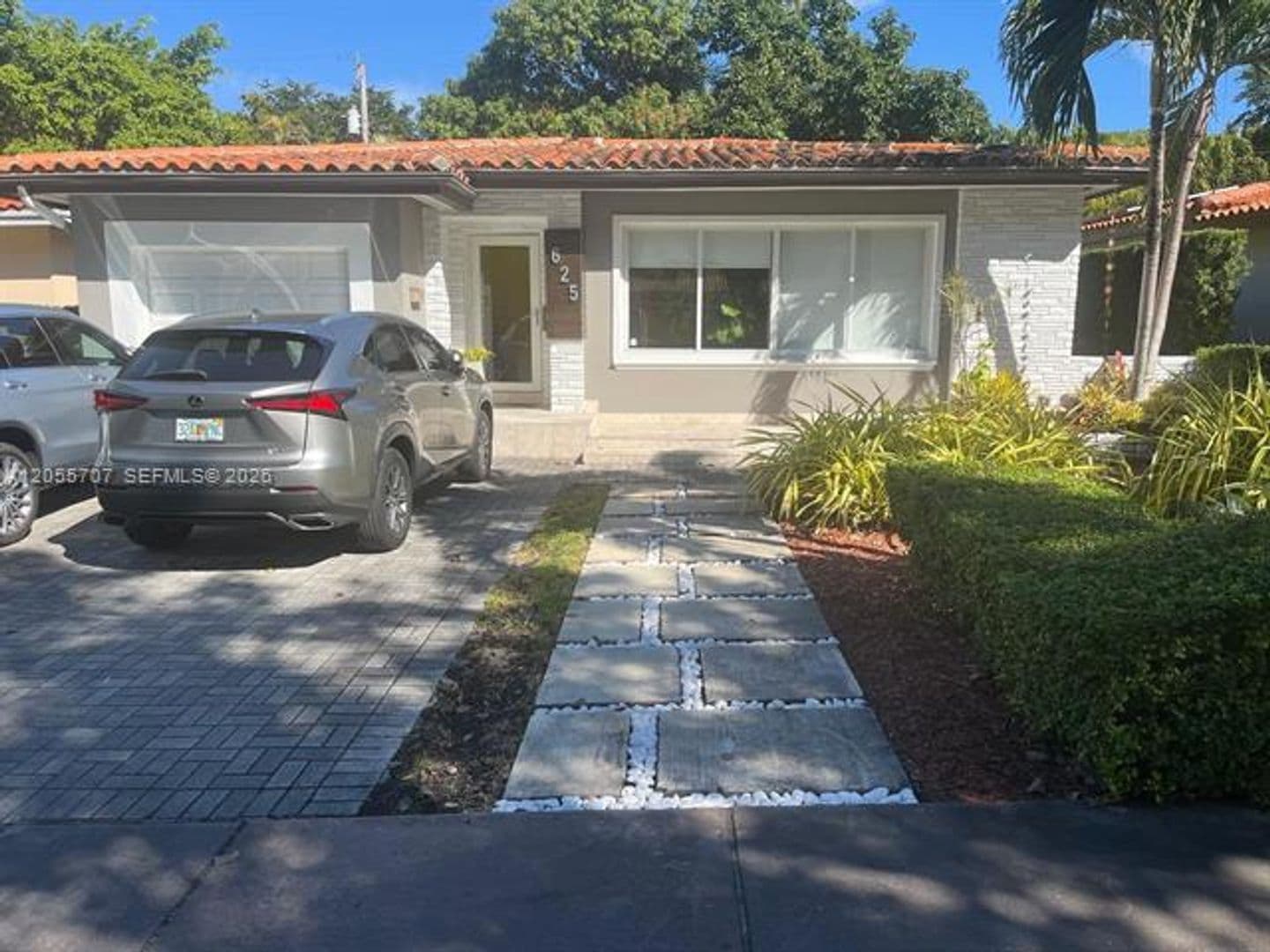 Coral Gables House: 625 Bird Rd # 625