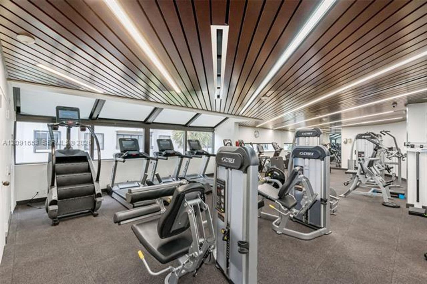 Key Biscayne Condo: 201 Crandon Blvd cu-739