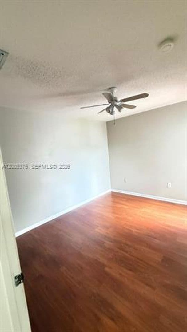 Miami Townhome: 16042 SW 86th Ln th 16042