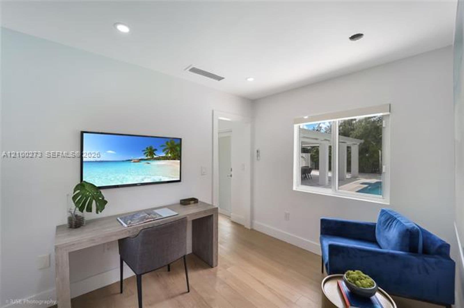 Miami House: 4730 Bay Point Rd # 4730