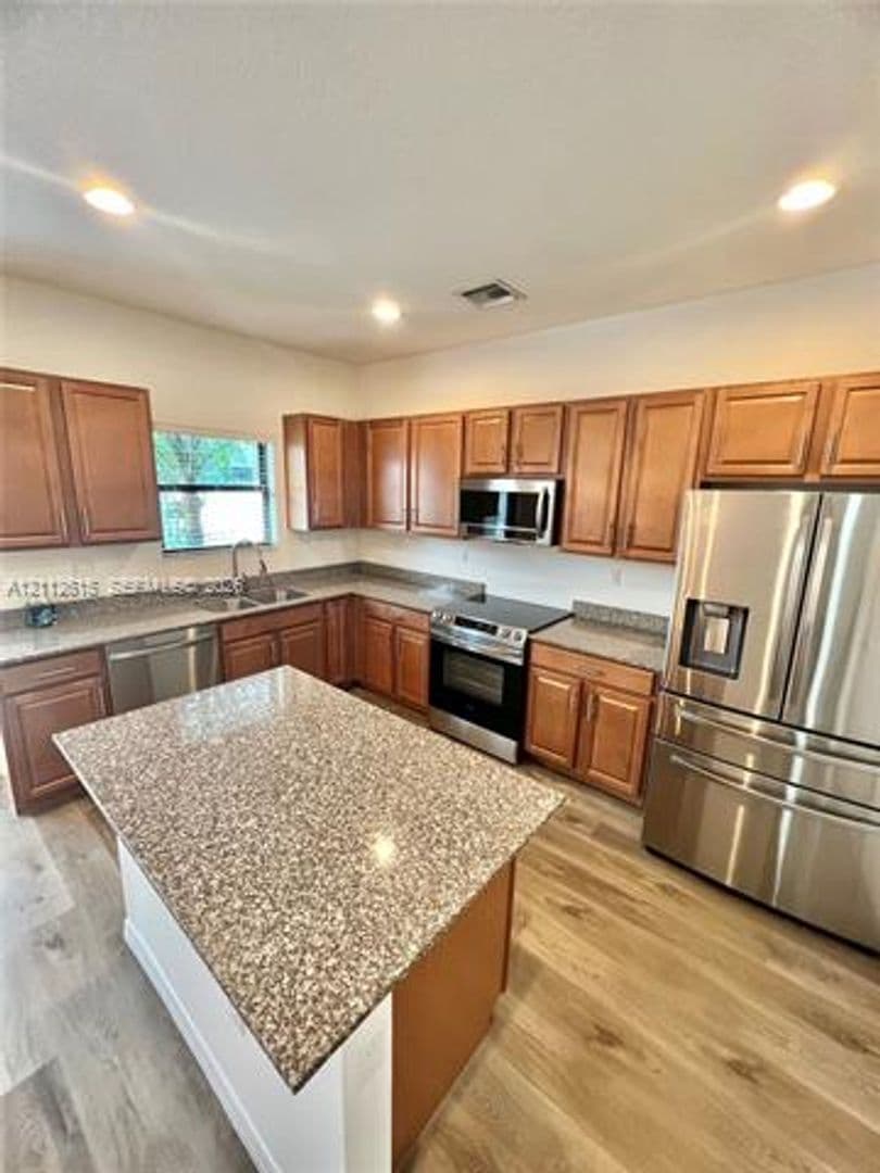 Miami House: 771 NE 191st St # 0