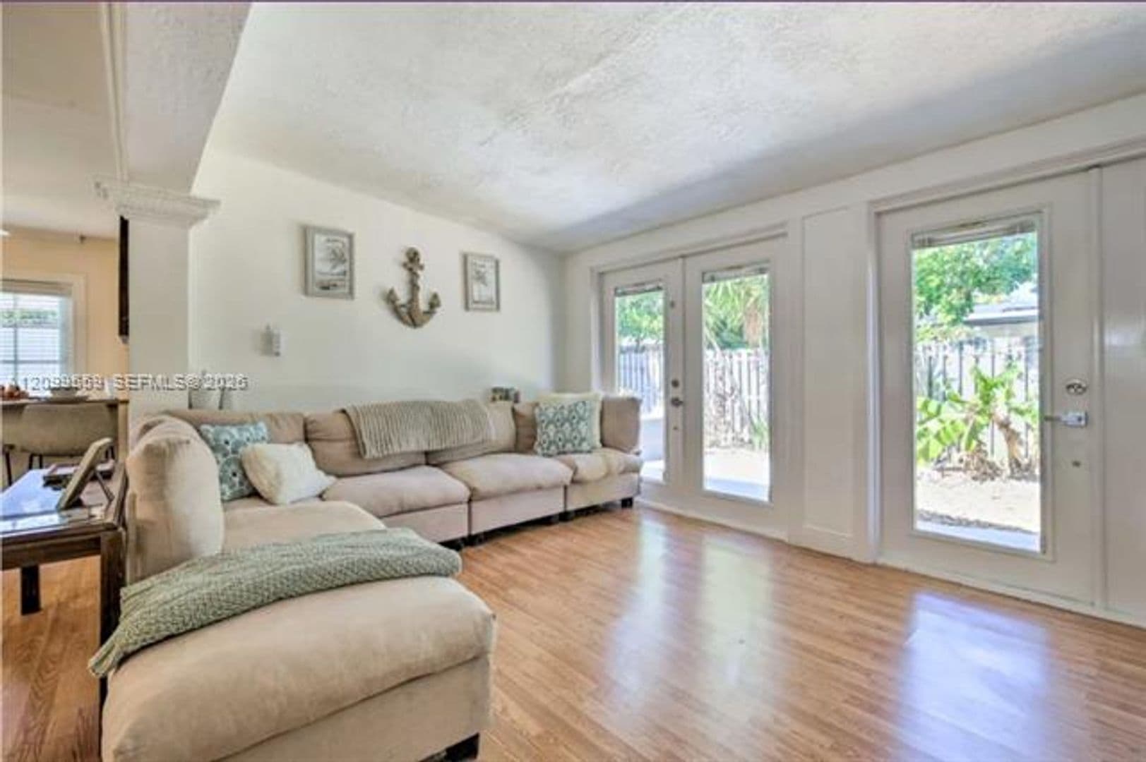 Wilton Manors House: 1909 NE 26th Dr # 0