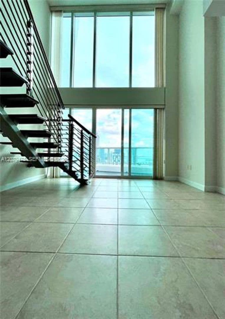 Miami Condo: 41 SE 5th St cu-2405