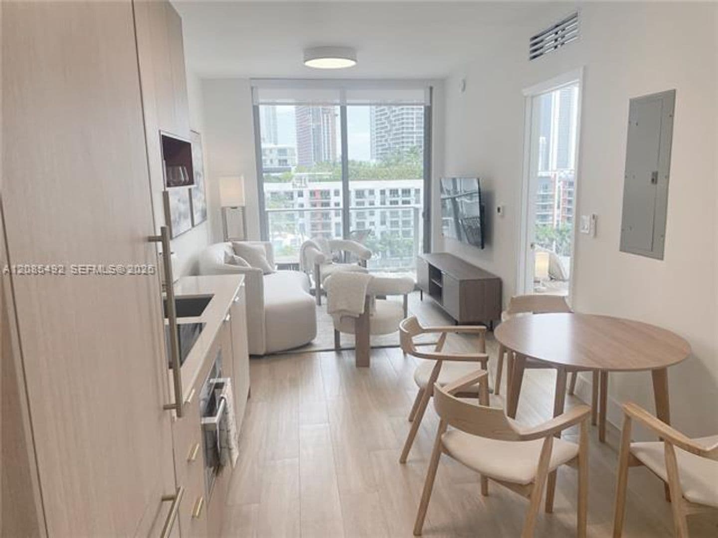Miami Condo: 90 NE 32nd St cu-1001