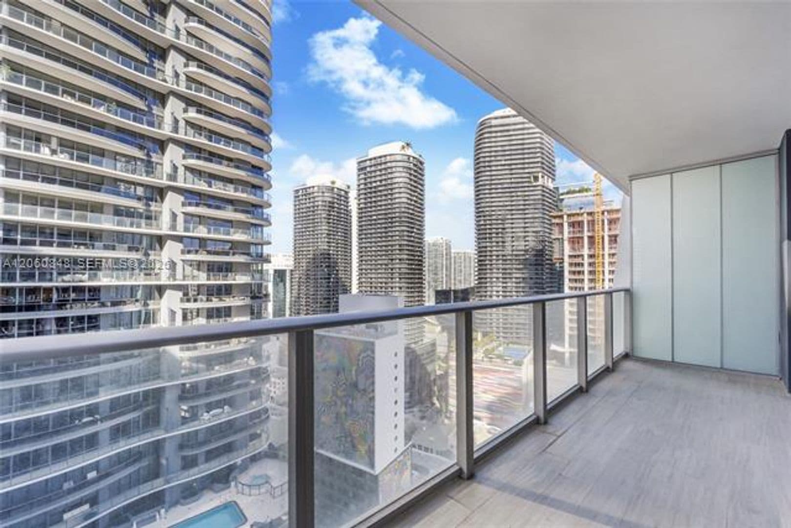 Miami Condo: 1010 Brickell Ave cu-2708