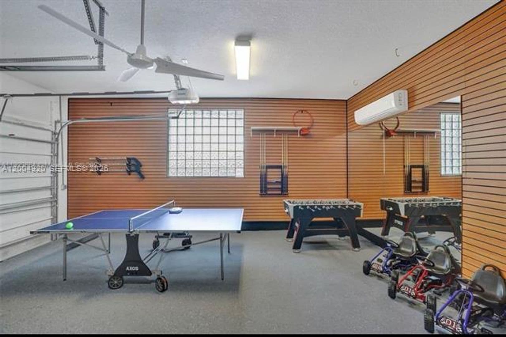 Plantation House: 11400 NW 7th St # 11400